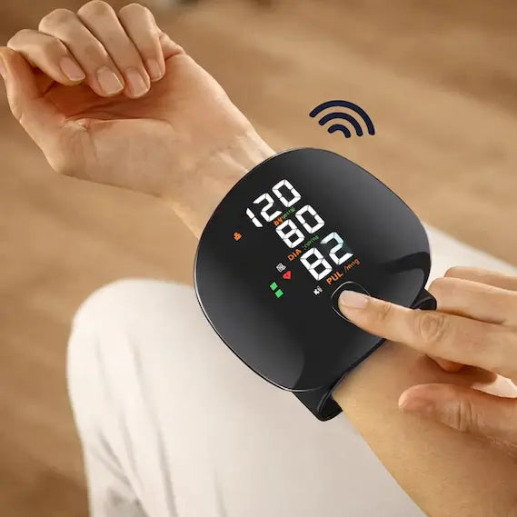 Tensiometru digital de încheietură